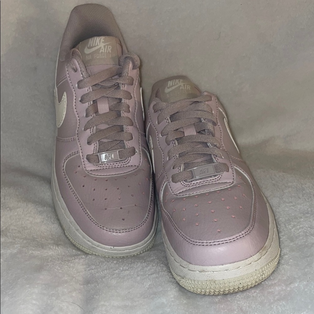 Nike Air Force 1 Pink Sneakers